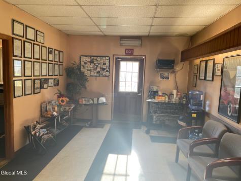 152 Speigletown Road Schaghticoke NY 12182