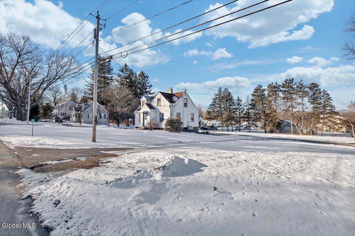 424 N Greenbush Road Troy NY 12144