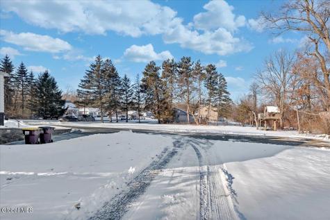 424 N Greenbush Road Troy NY 12144
