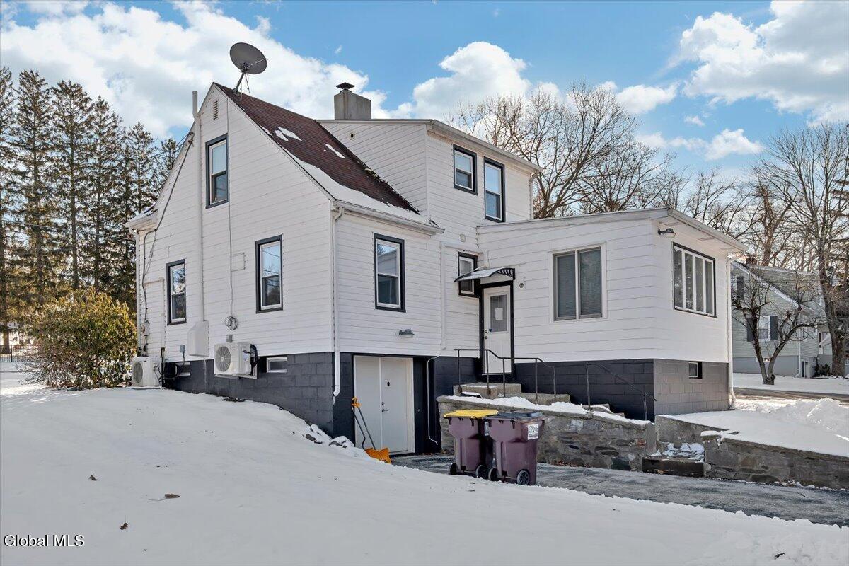 424 N Greenbush Road Troy NY 12144