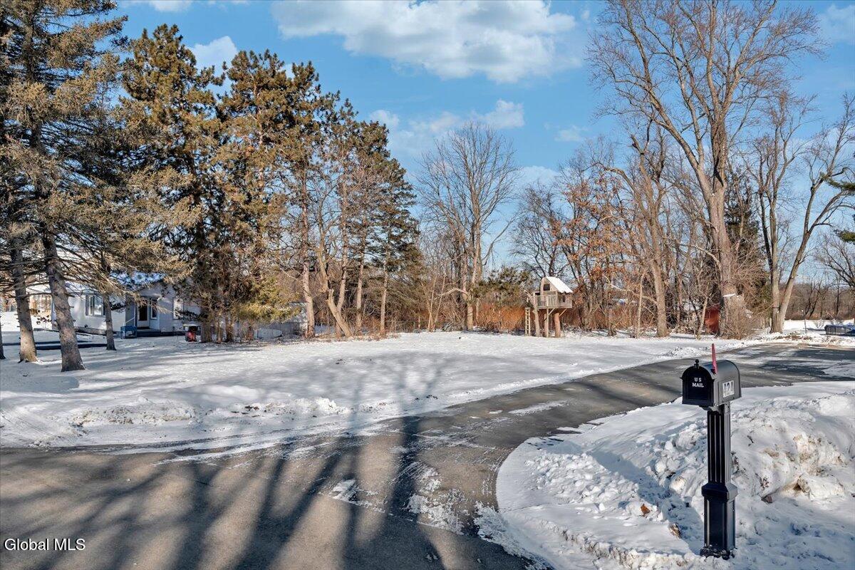 424 N Greenbush Road Troy NY 12144