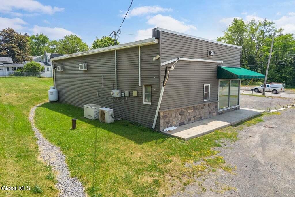 3585 Us-20 Sloansville NY 12160