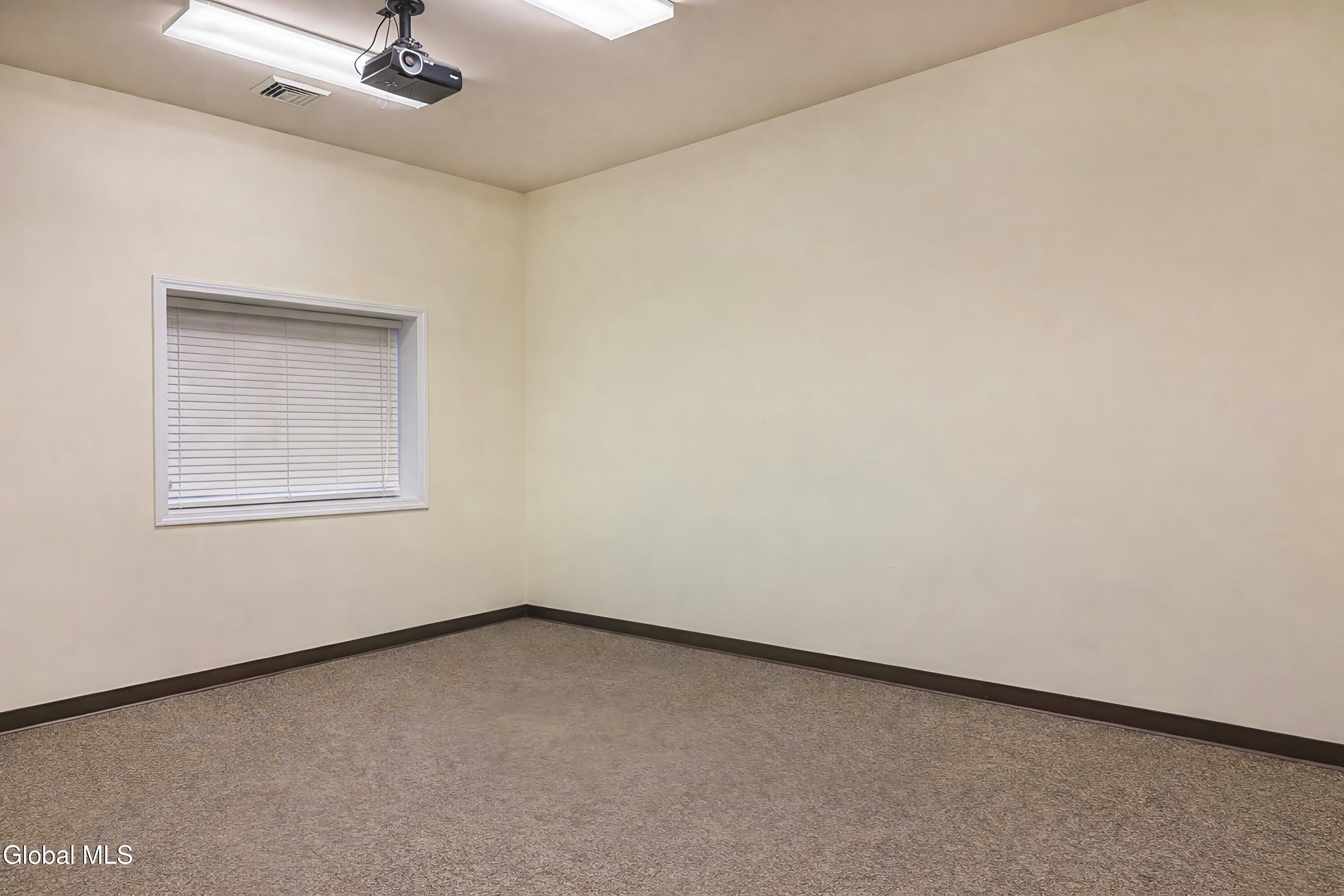 10 Commerce Park Drive Gansevoort NY 12831