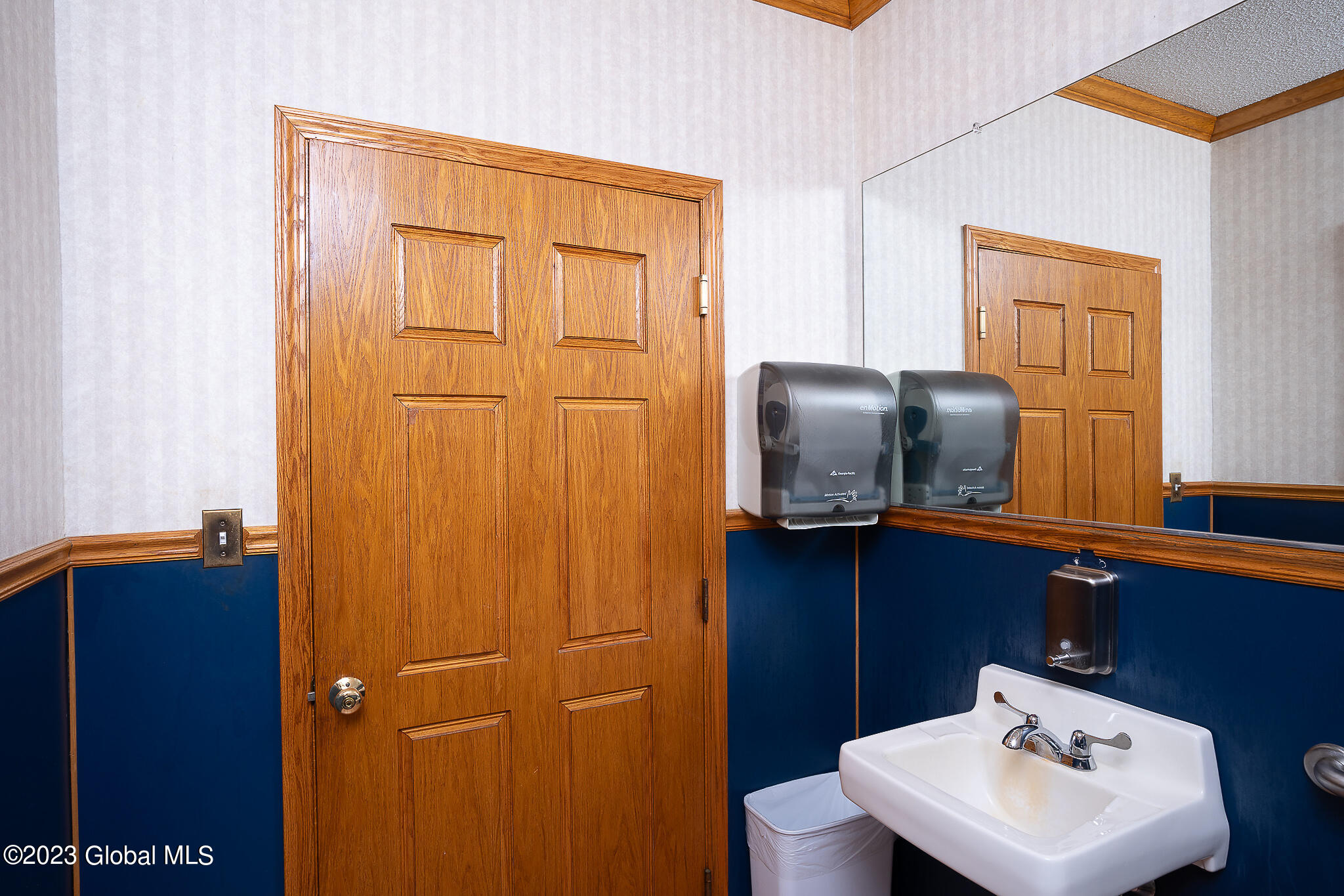 176 W Fulton Street Fulton NY 12078