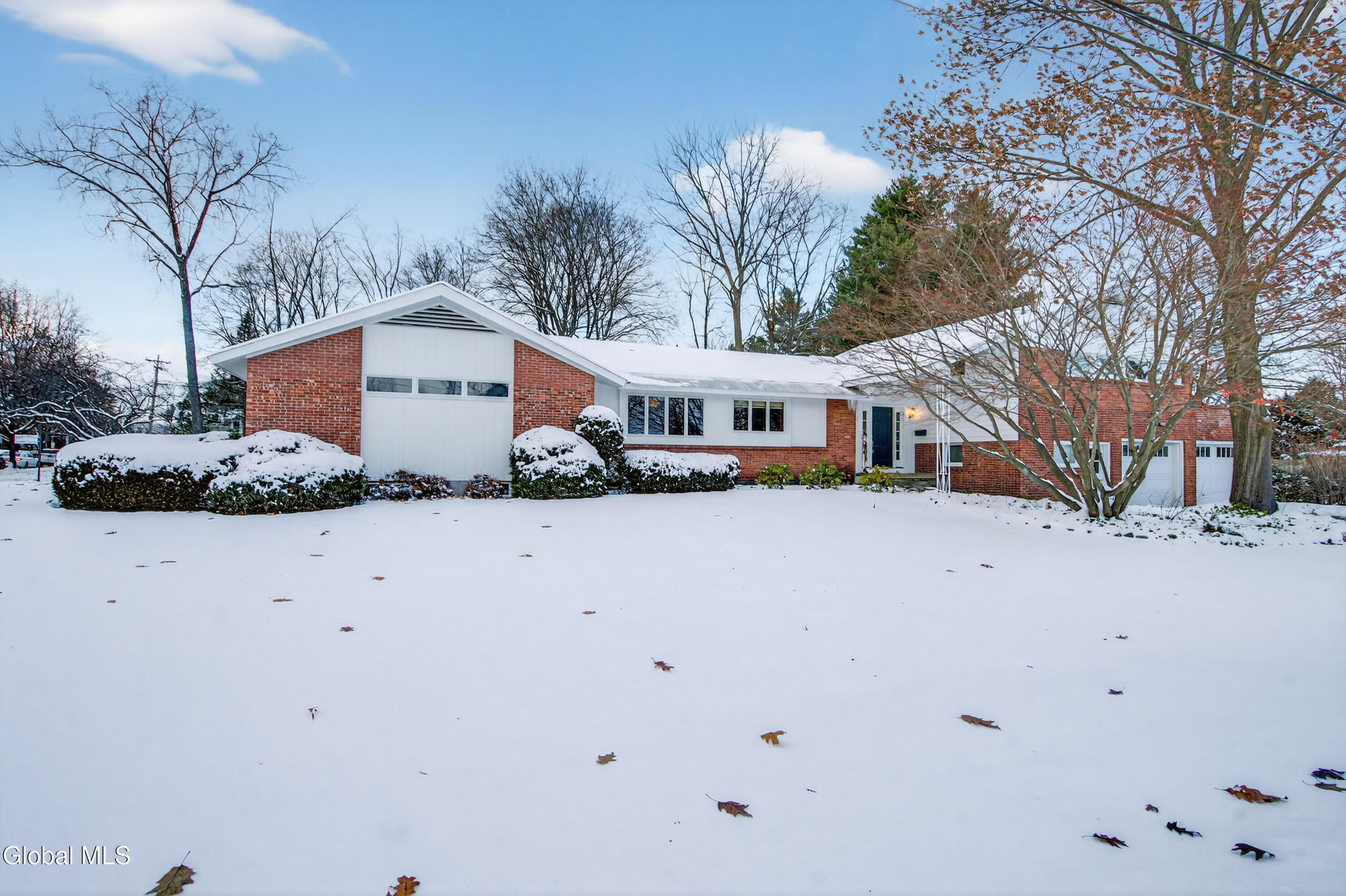 6 Arbor Dr / 591 Glen Street Glens Falls NY 12801