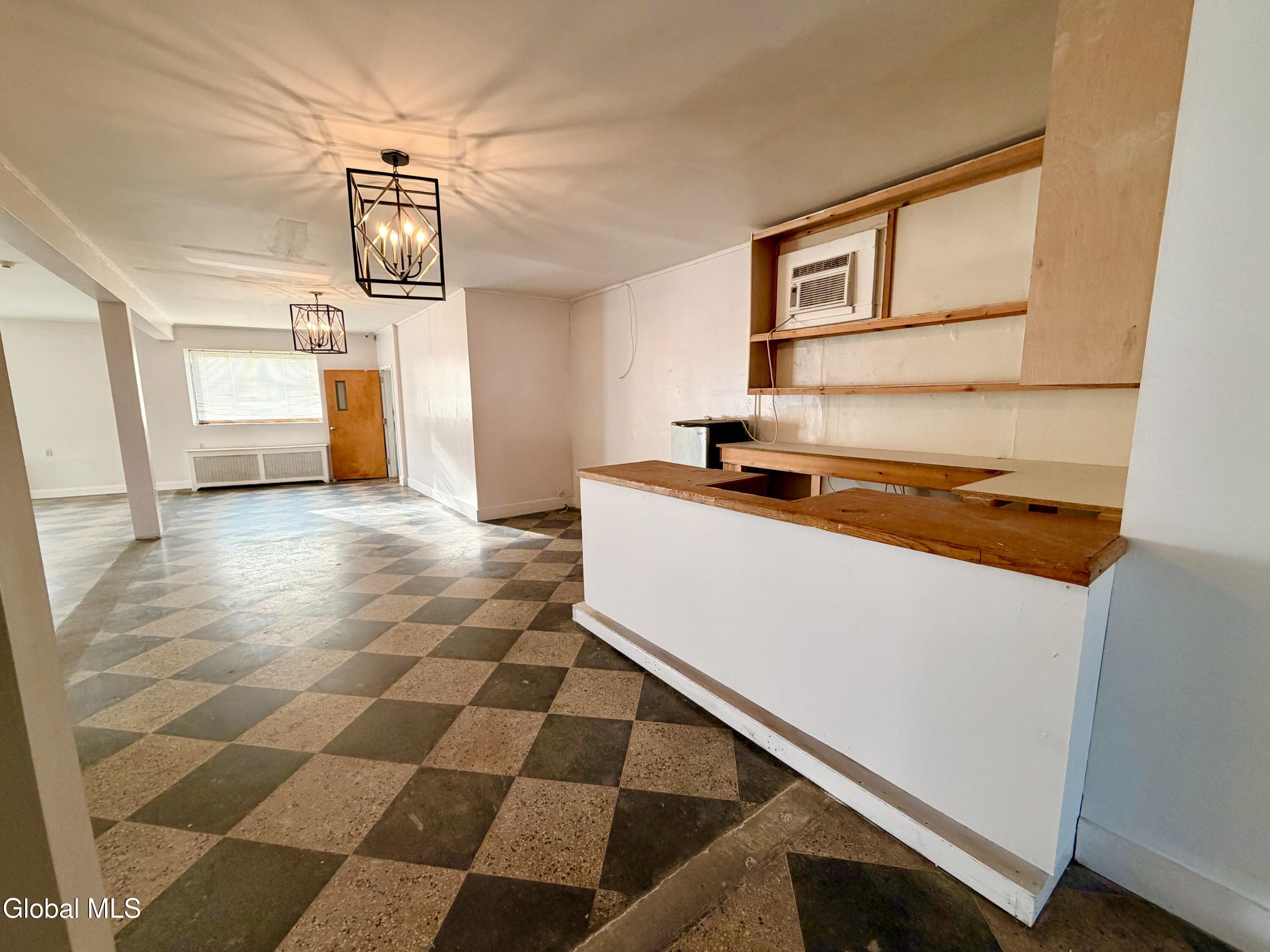 2558 Guilderland Avenue Schenectady NY 12306