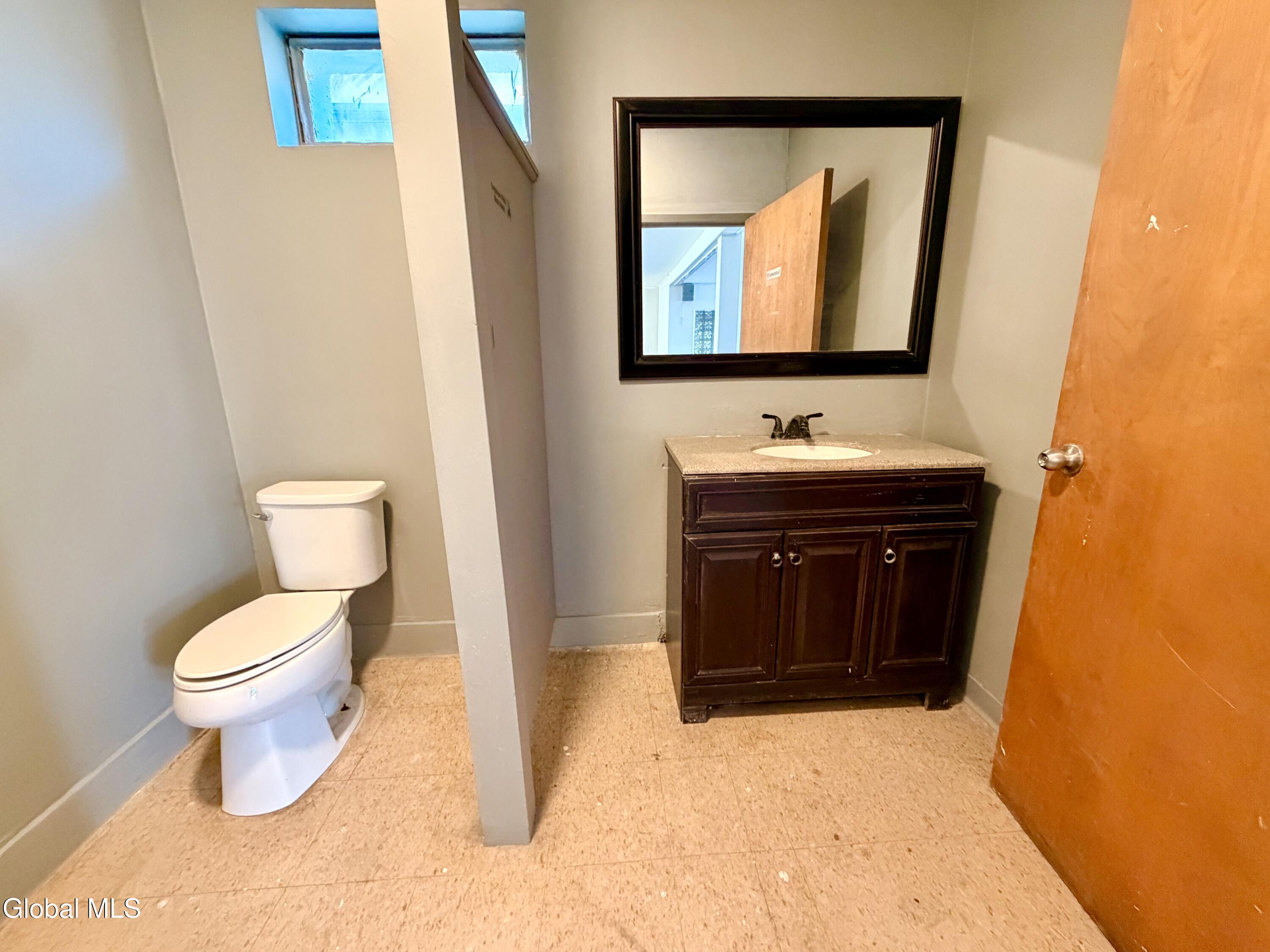 2558 Guilderland Avenue Schenectady NY 12306