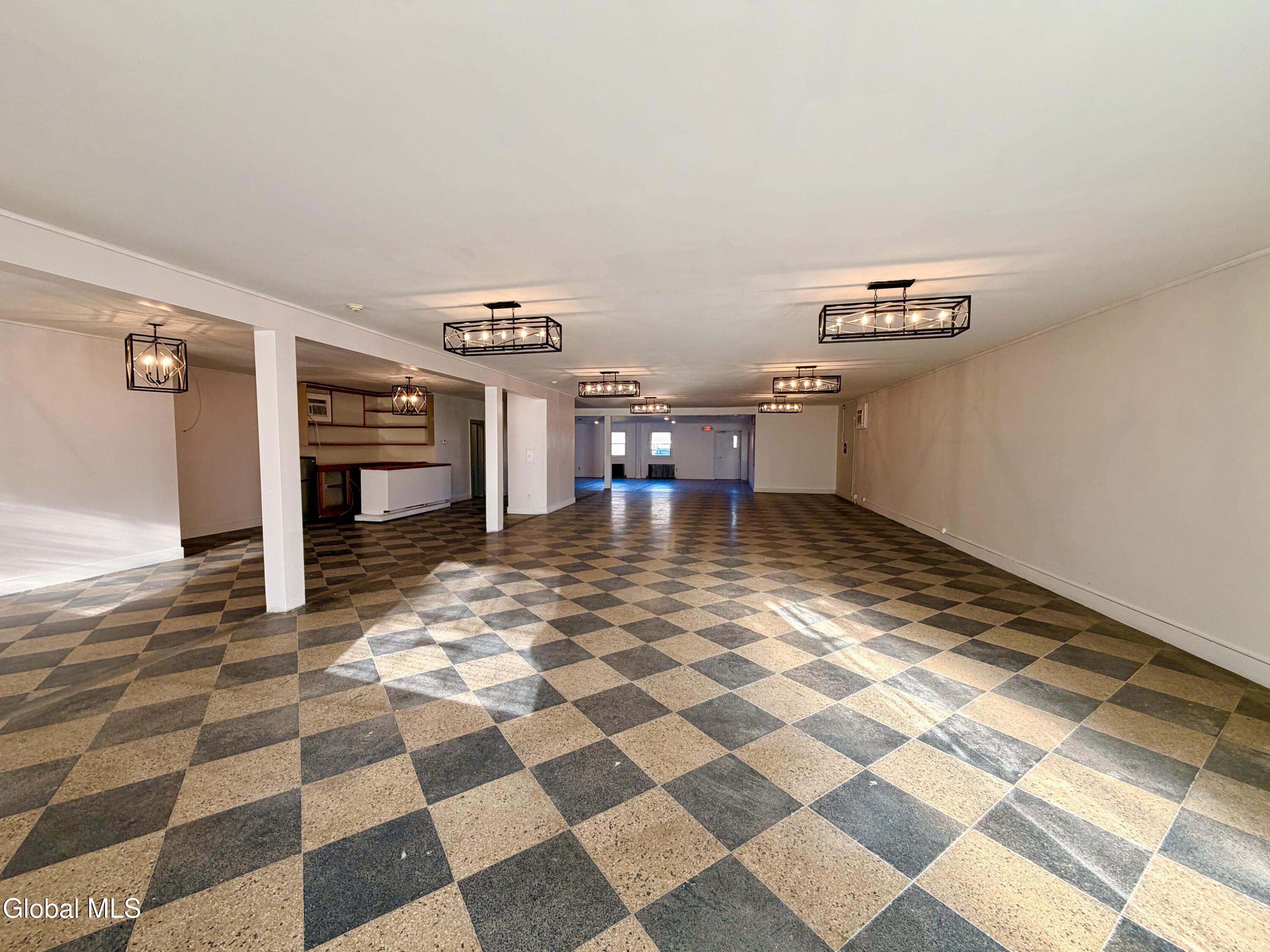2558 Guilderland Avenue Schenectady NY 12306