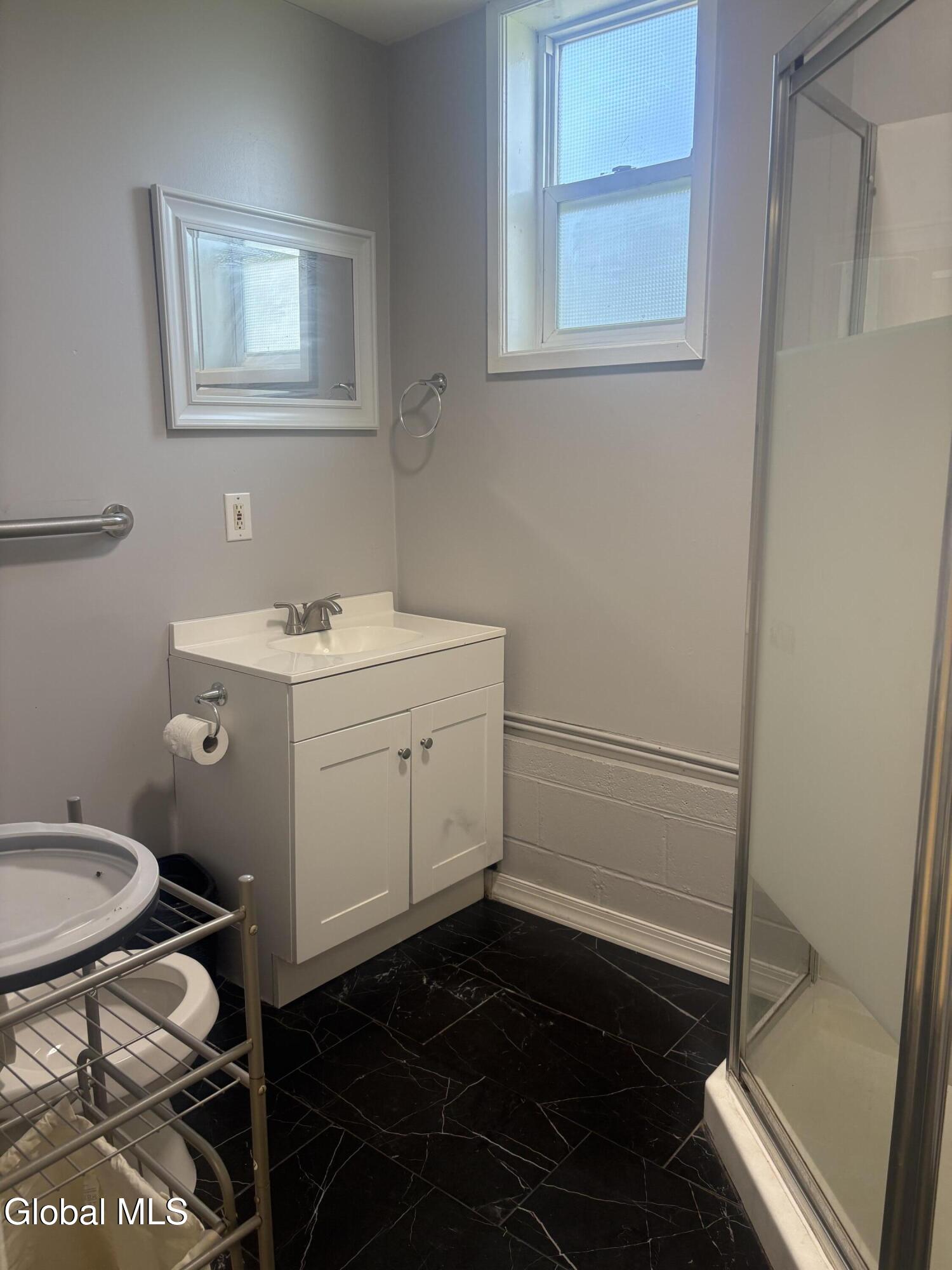 2438 Route 9w Ravena NY 12143