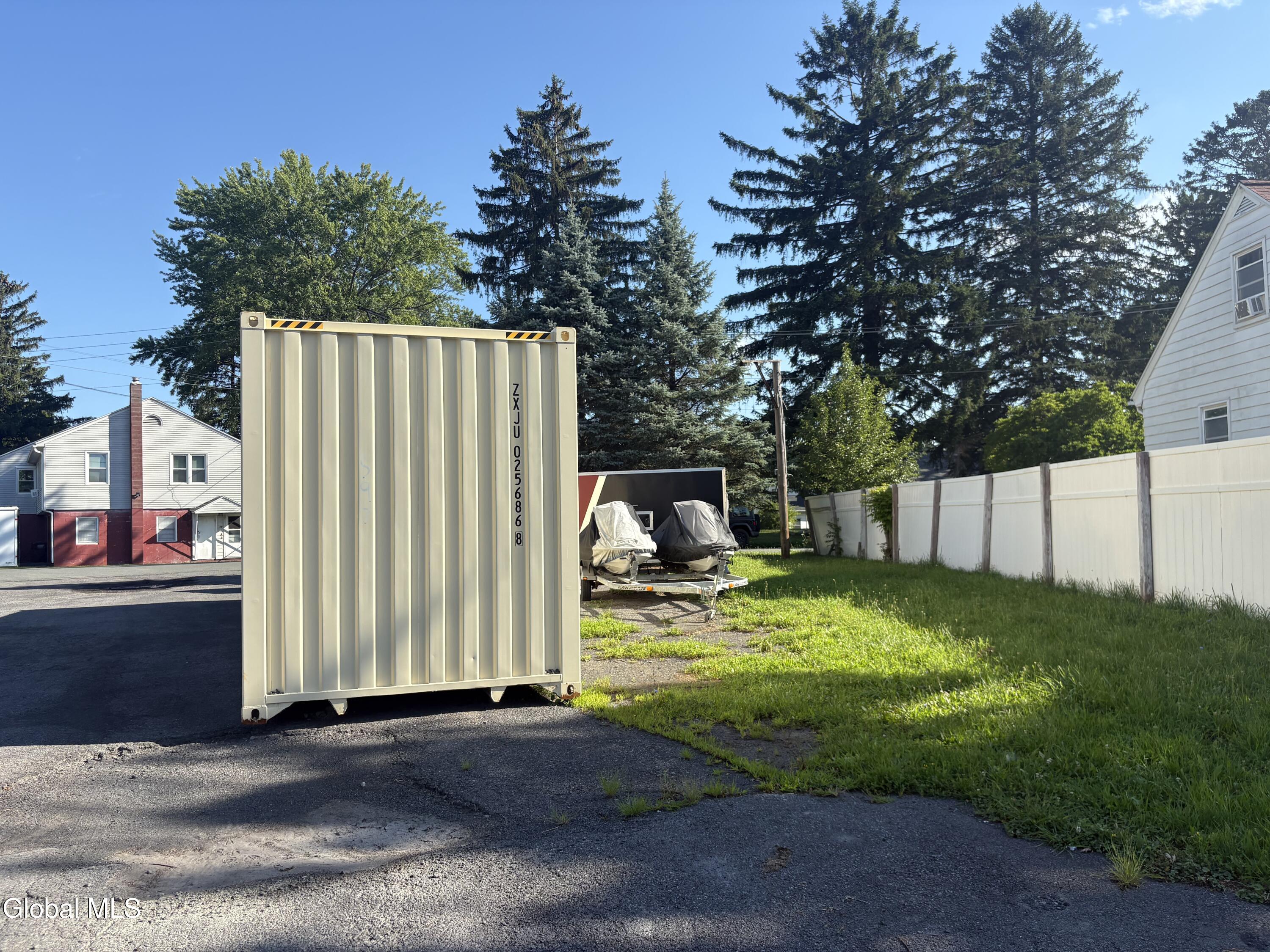2438 Route 9w Ravena NY 12143