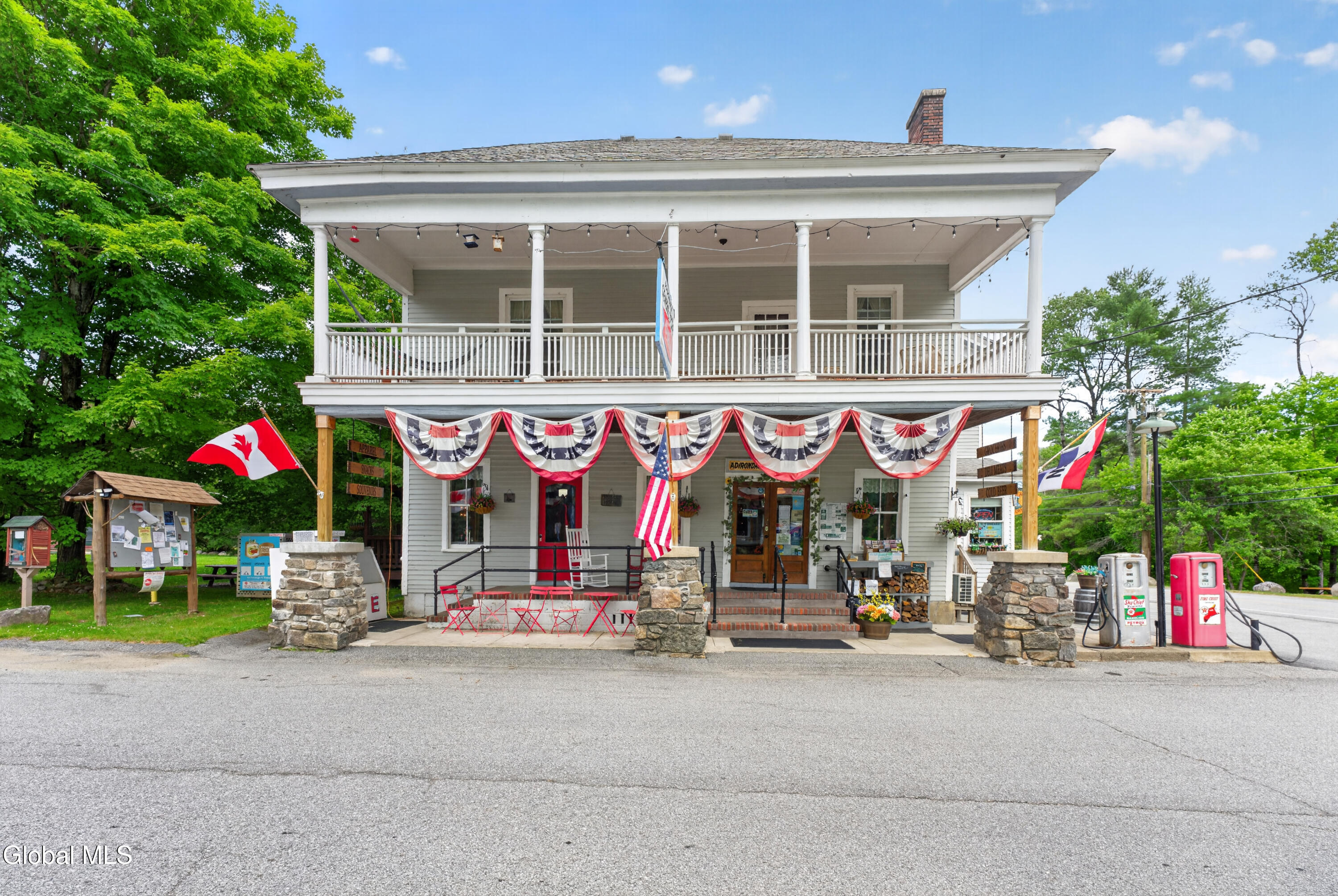 899 E Shore Drive Adirondack NY 12808