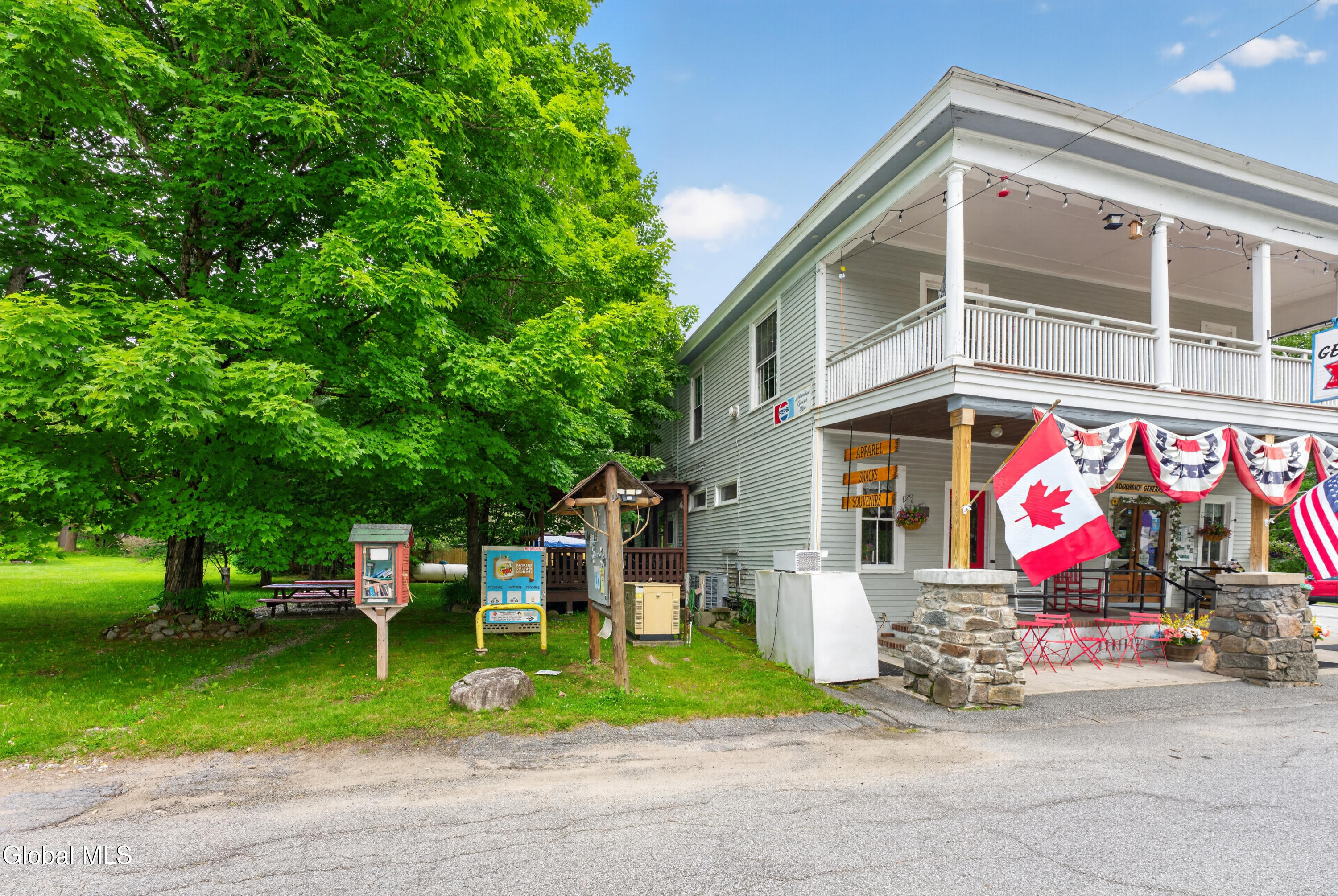 899 E Shore Drive Adirondack NY 12808