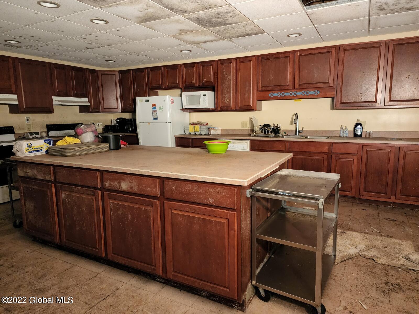 615 E Main Street Cobleskill NY 12043