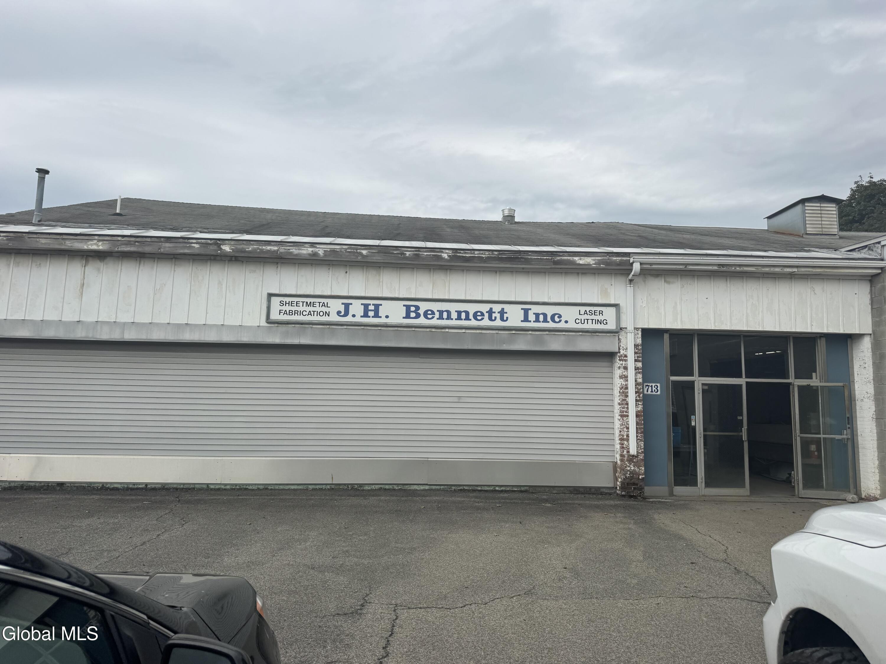 713 3rd Avenue Watervliet NY 12189