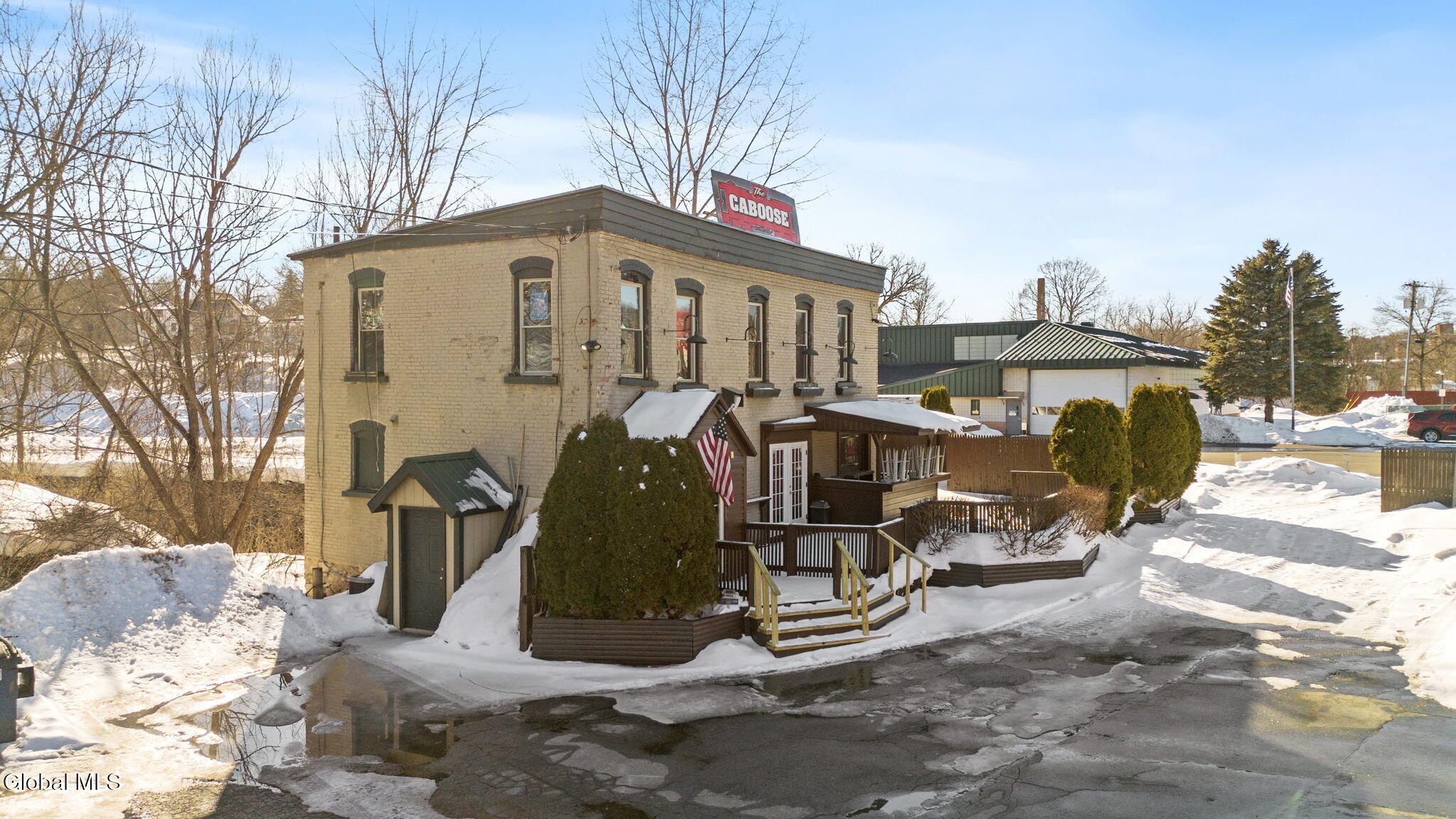 99 1/2 W Fulton Street Gloversville NY 12078