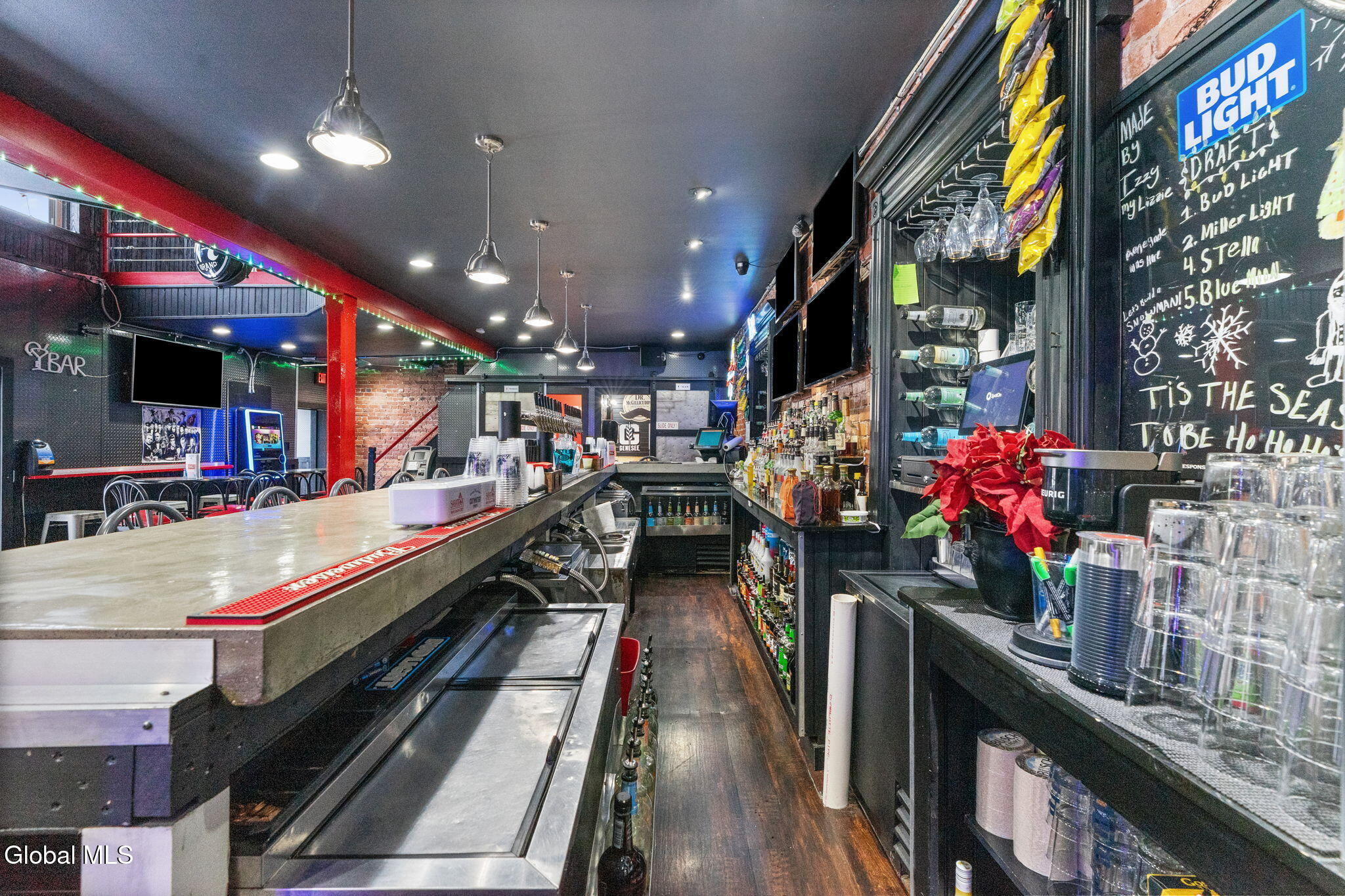 99 1/2 W Fulton Street Gloversville NY 12078