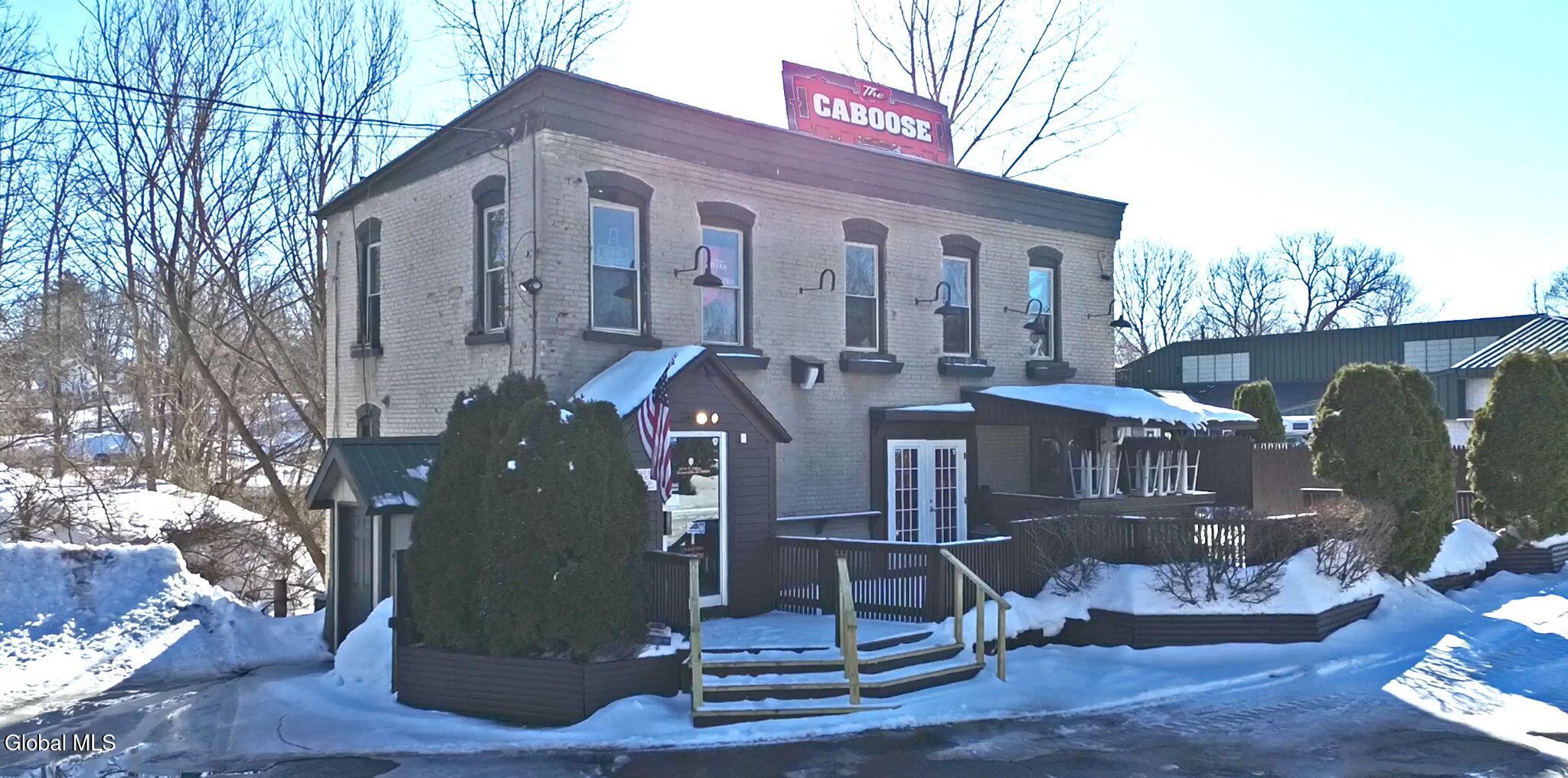 99 1/2 W Fulton Street Gloversville NY 12078