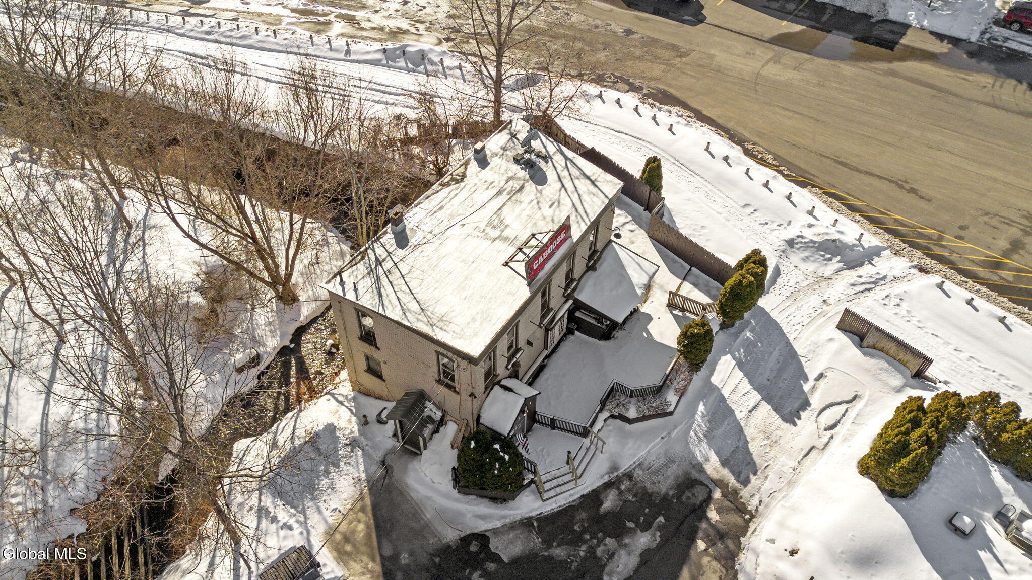 99 1/2 W Fulton Street Gloversville NY 12078