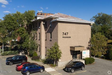 747 Madison Avenue Albany NY 12208