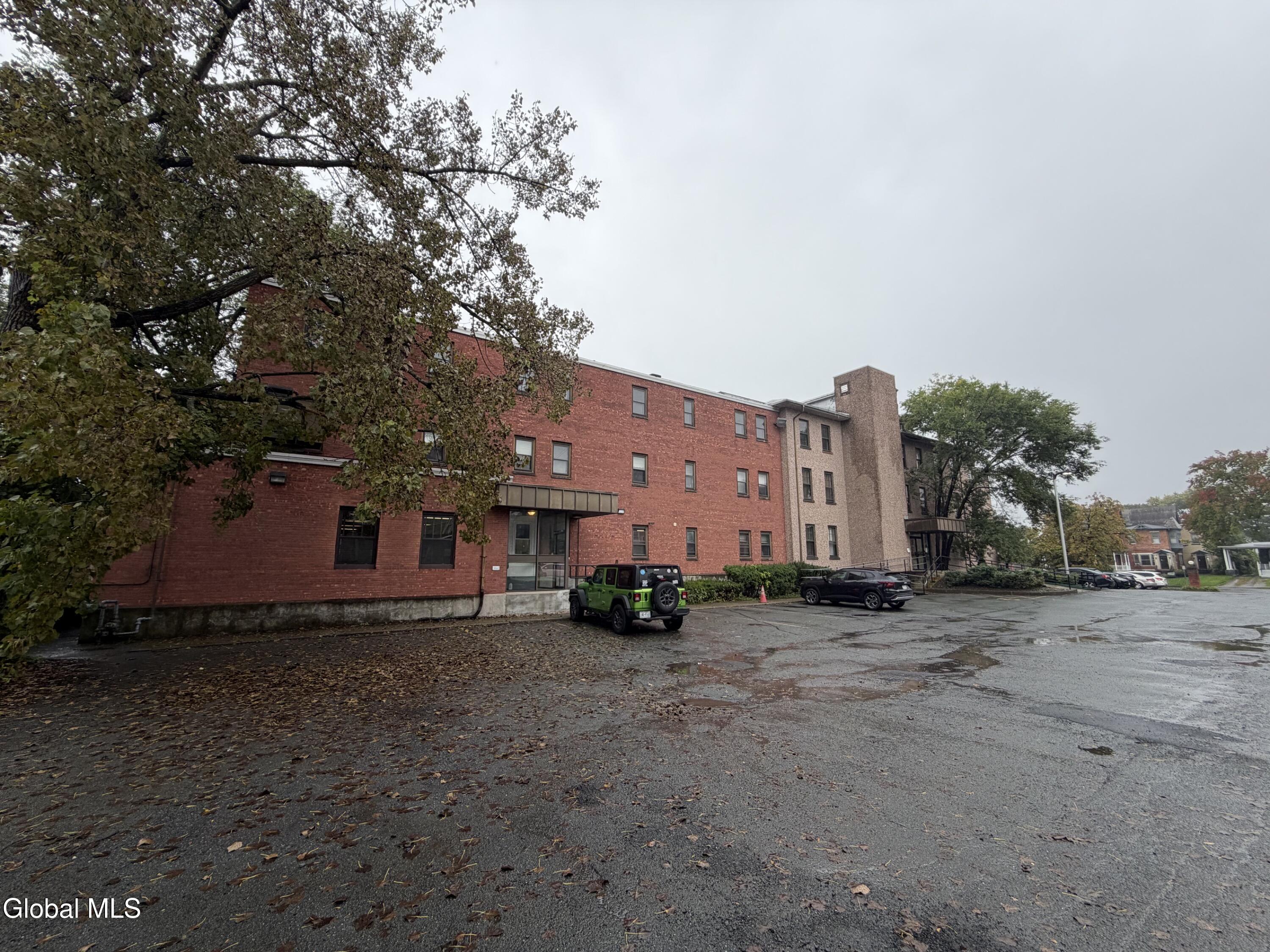 747 Madison Avenue Albany NY 12208