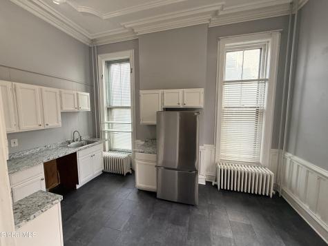 747 Madison Avenue Albany NY 12208