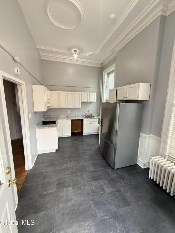 747 Madison Avenue Albany NY 12208