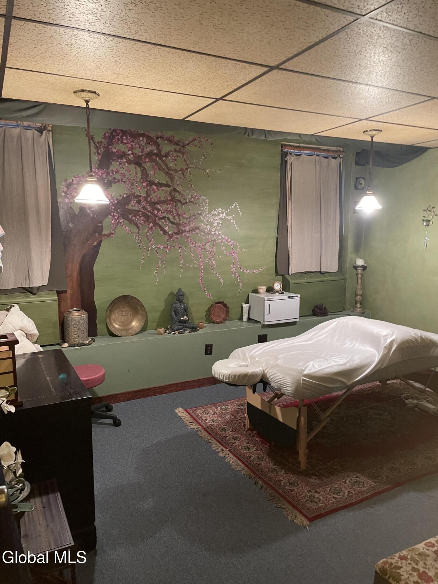 747 Madison Avenue Albany NY 12208