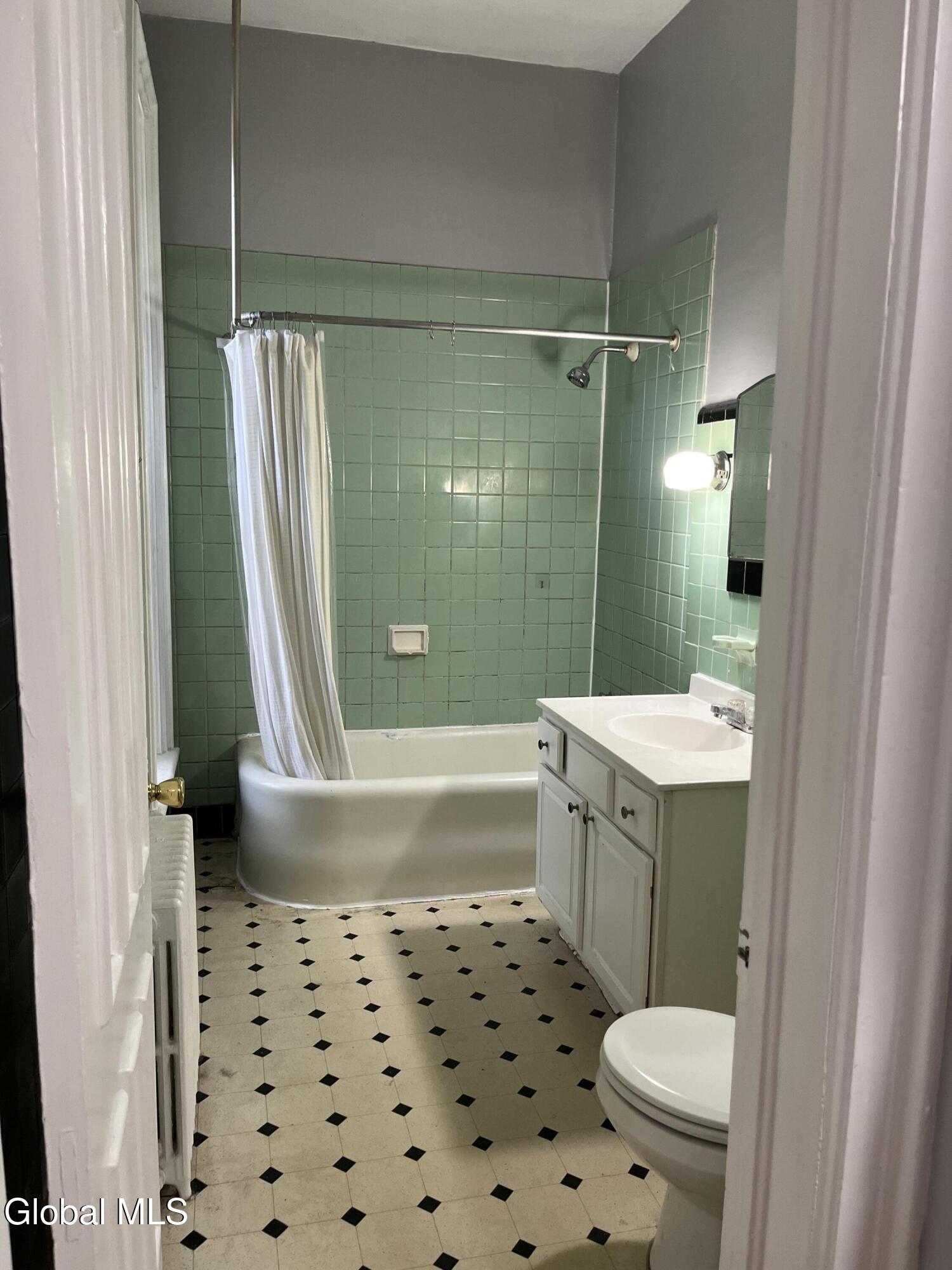 747 Madison Avenue Albany NY 12208
