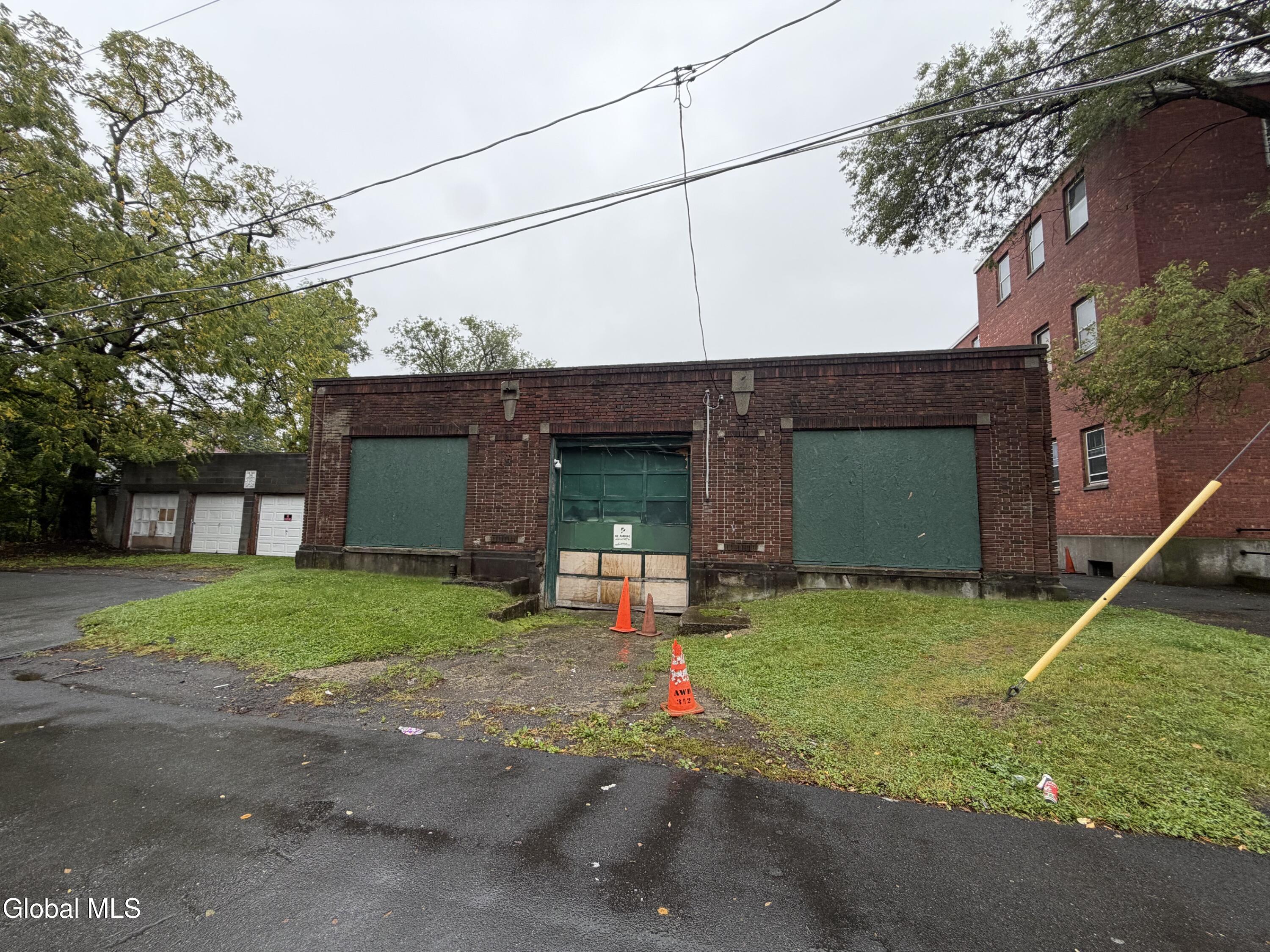 747 Madison Avenue Albany NY 12208