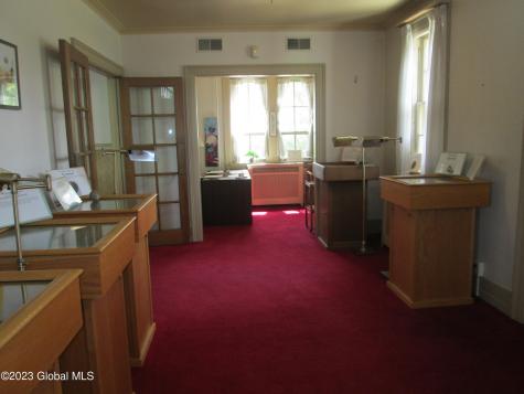 66 Kingsboro Avenue Gloversville NY 12078