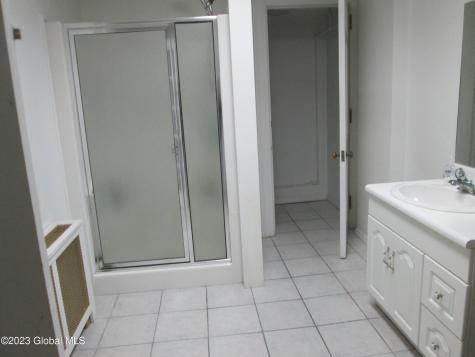 66 Kingsboro Avenue Gloversville NY 12078