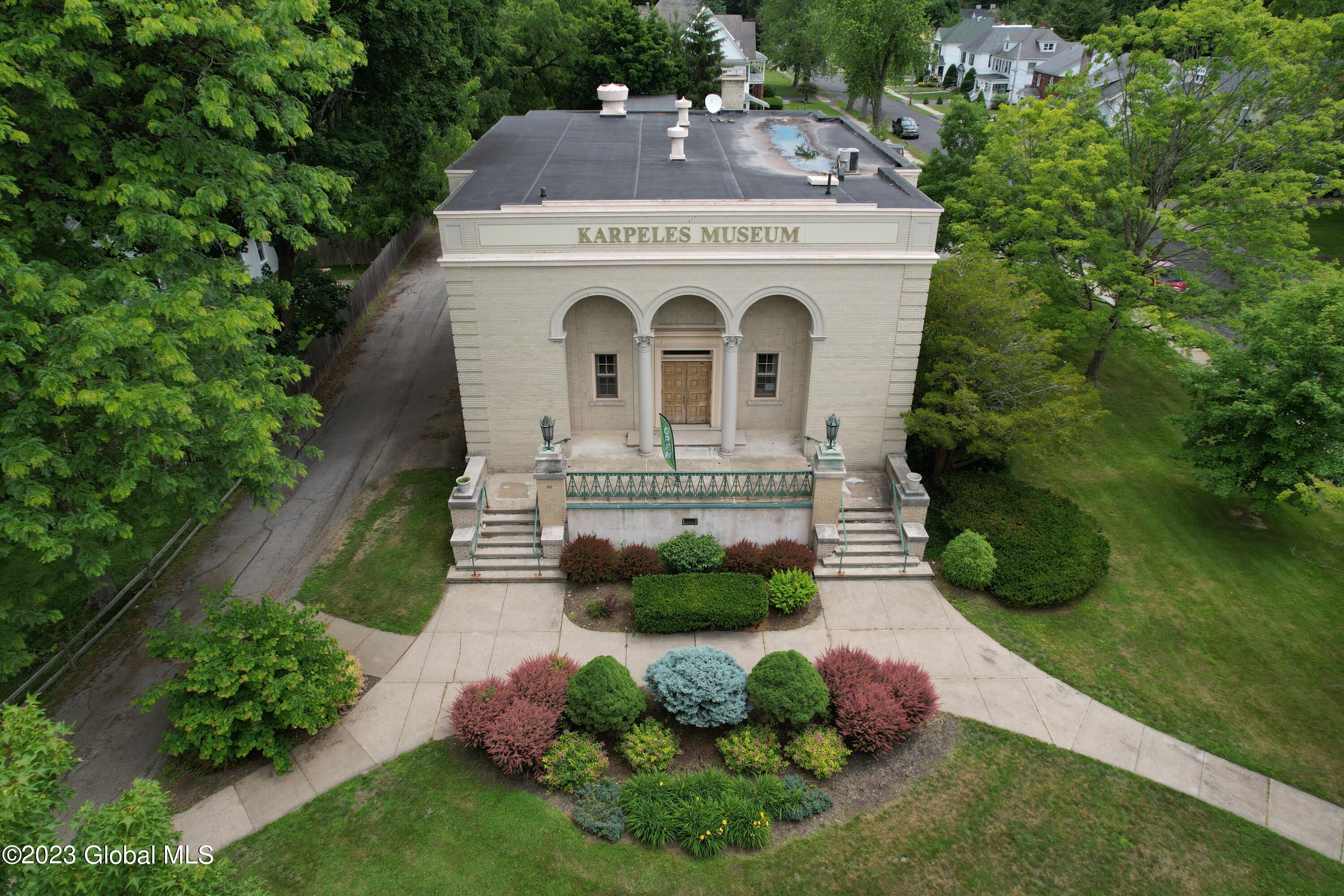 66 Kingsboro Avenue Gloversville NY 12078
