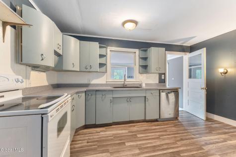 3287 Ny Highway 43 Averill Park NY 12018