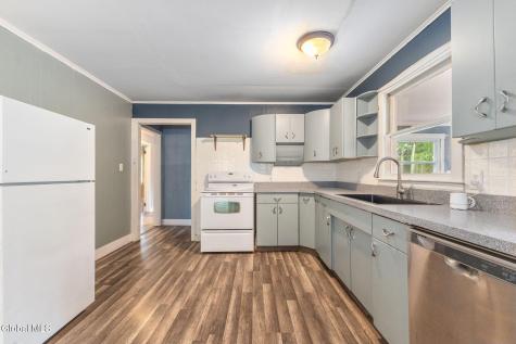 3287 Ny Highway 43 Averill Park NY 12018