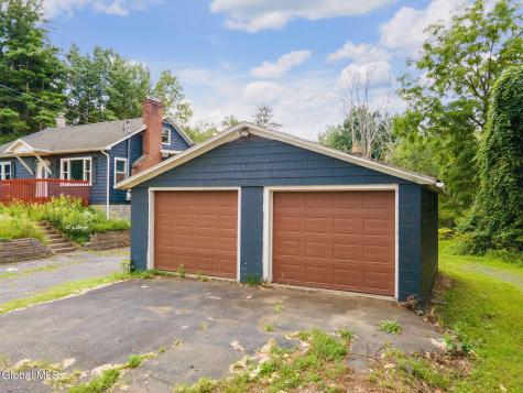 3287 Ny Highway 43 Averill Park NY 12018