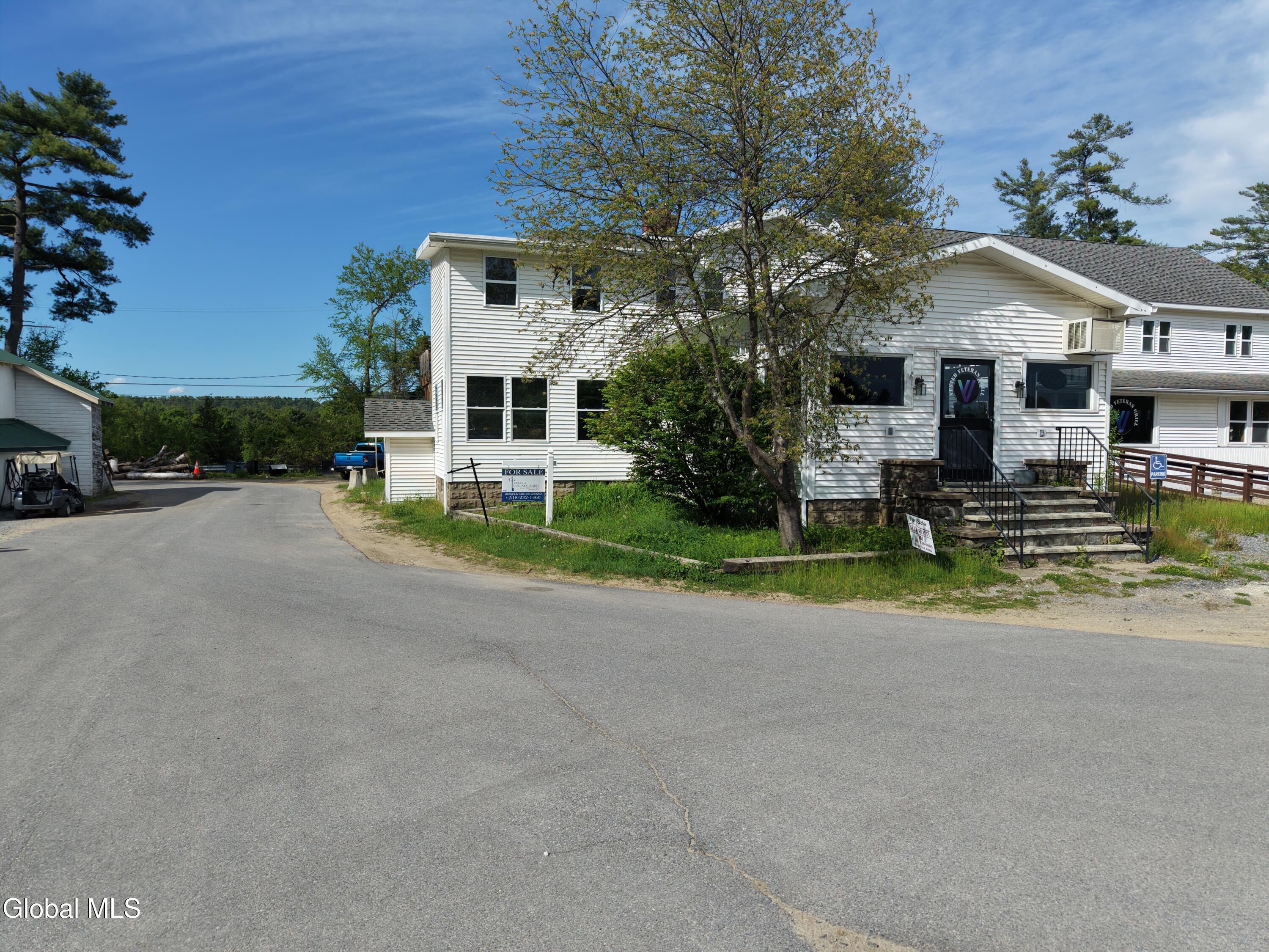 13 Park Ave Avenue Hadley NY 12835
