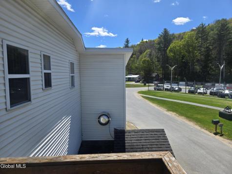 13 Park Ave Avenue Hadley NY 12835