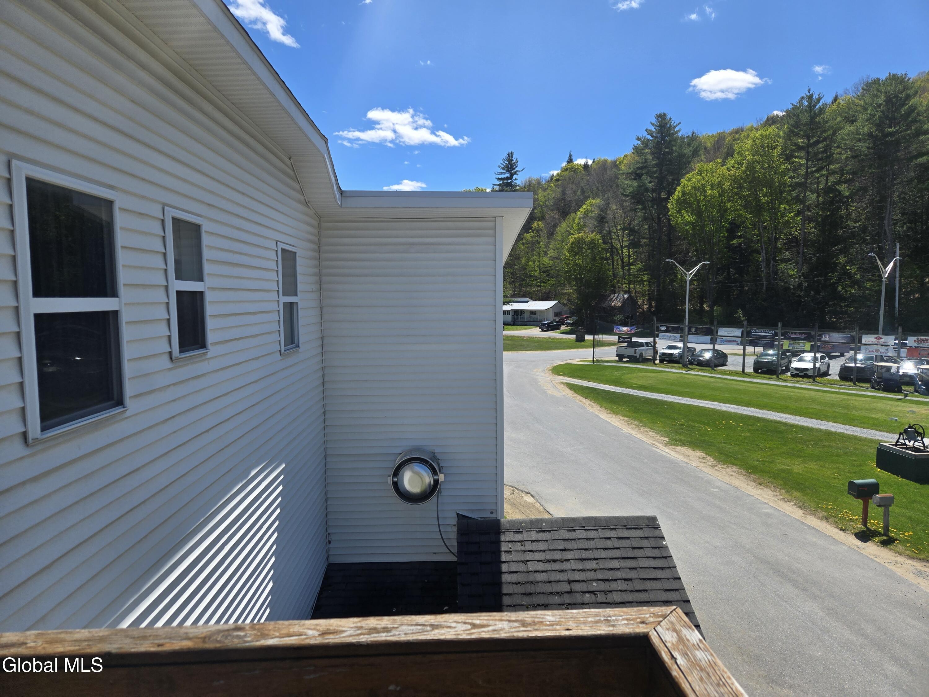 13 Park Ave Avenue Hadley NY 12835