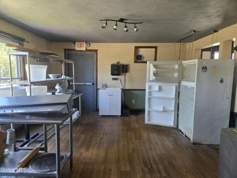 13 Park Ave Avenue Hadley NY 12835