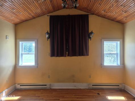 13 Park Ave Avenue Hadley NY 12835