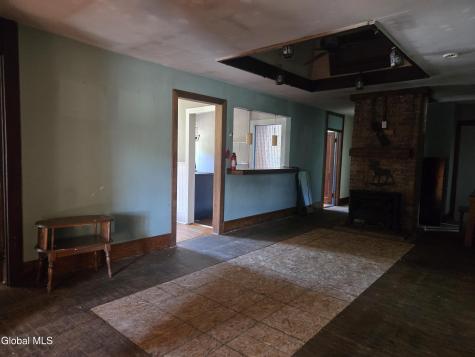 13 Park Ave Avenue Hadley NY 12835