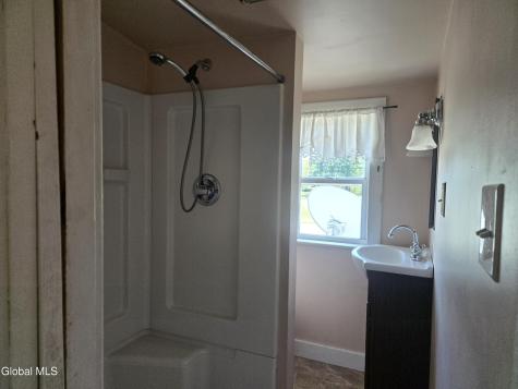 13 Park Ave Avenue Hadley NY 12835
