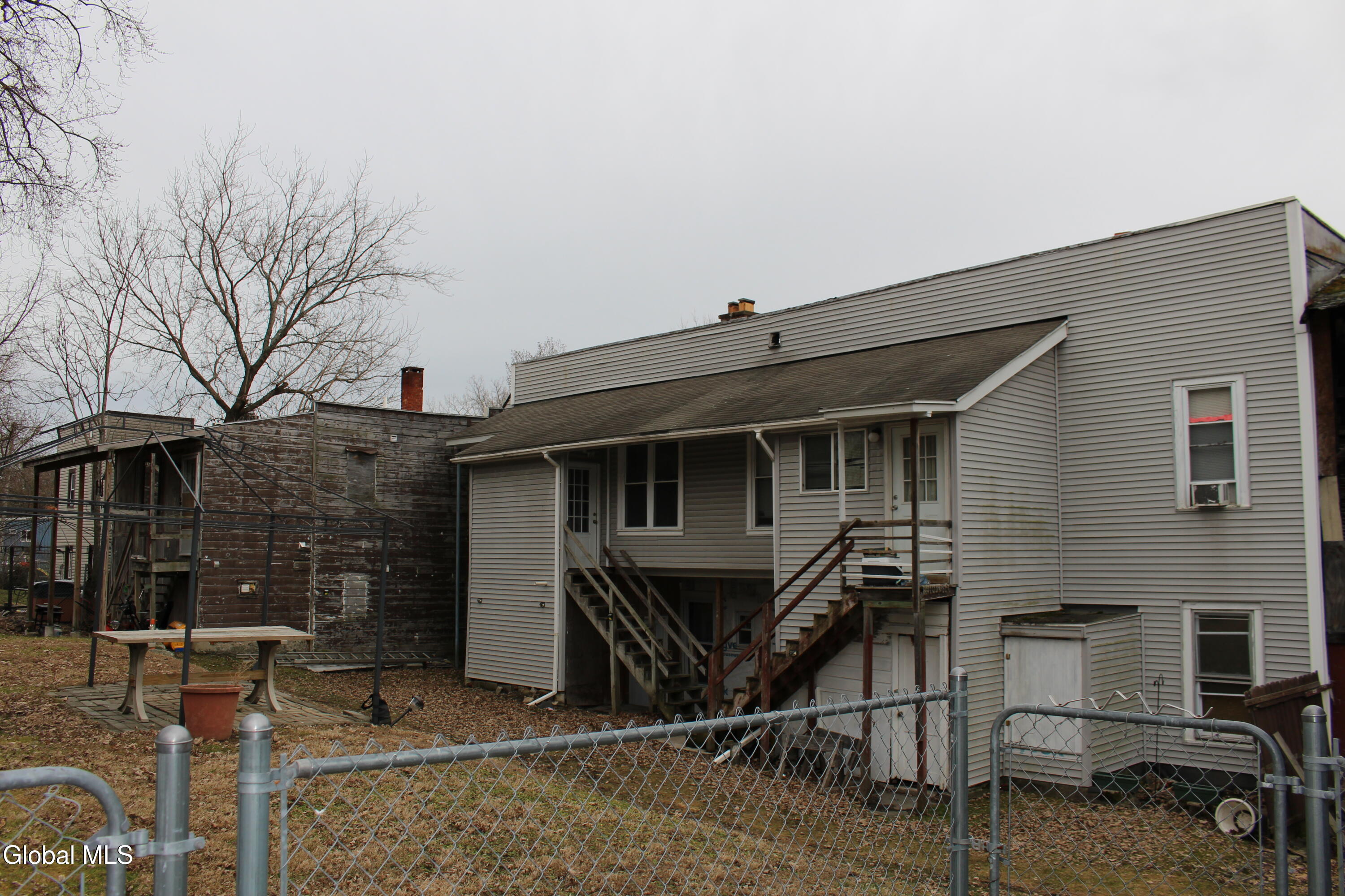 7-11 Forbes Avenue Rensselaer NY 12144