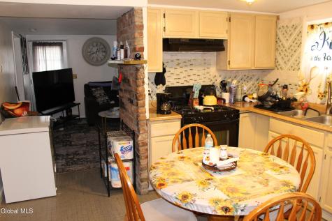 7-11 Forbes Avenue Rensselaer NY 12144