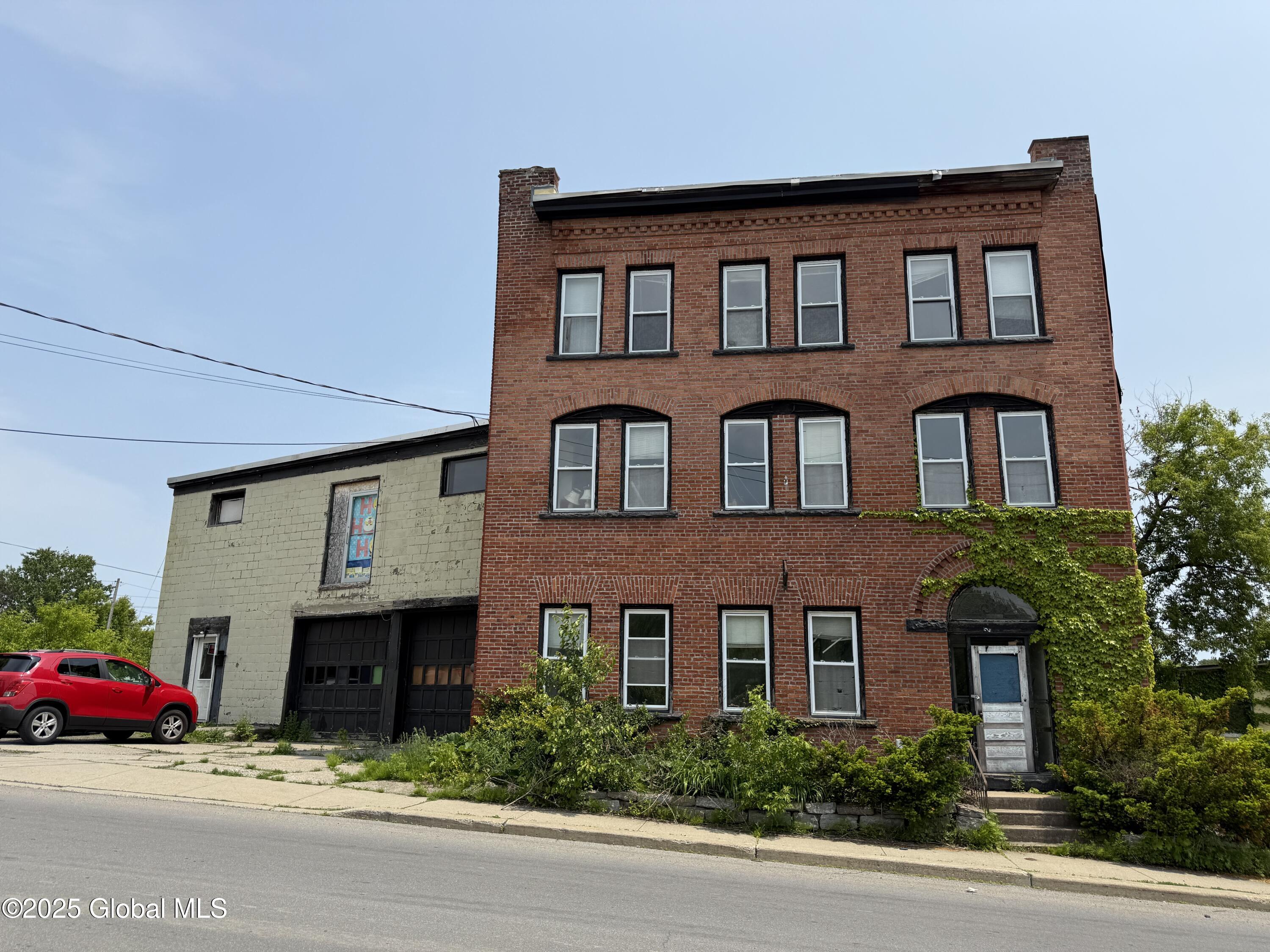 22 Cayadutta Street Gloversville NY 12078
