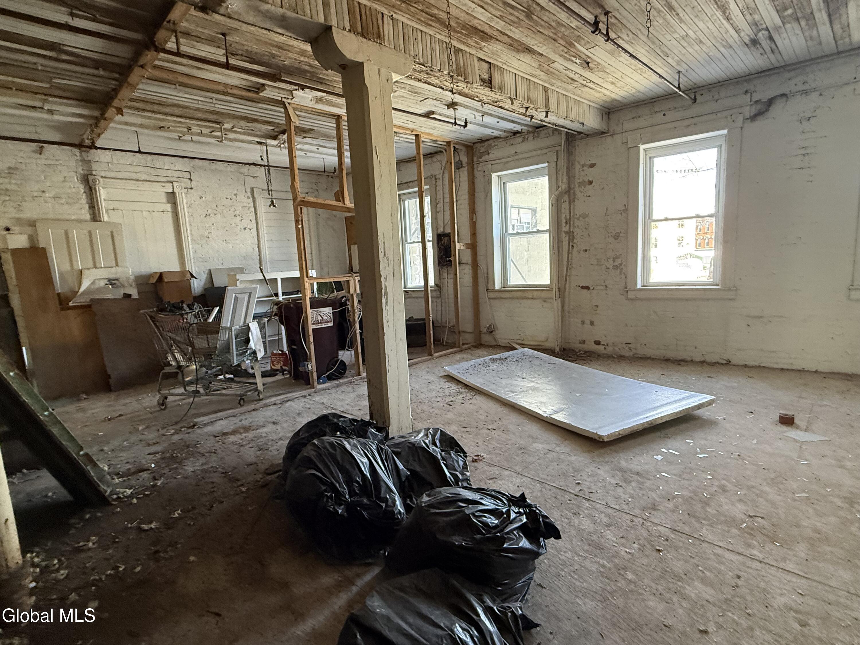 22 Cayadutta Street Gloversville NY 12078