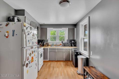 8905 Ny Highway 66 Averill Park NY 12018