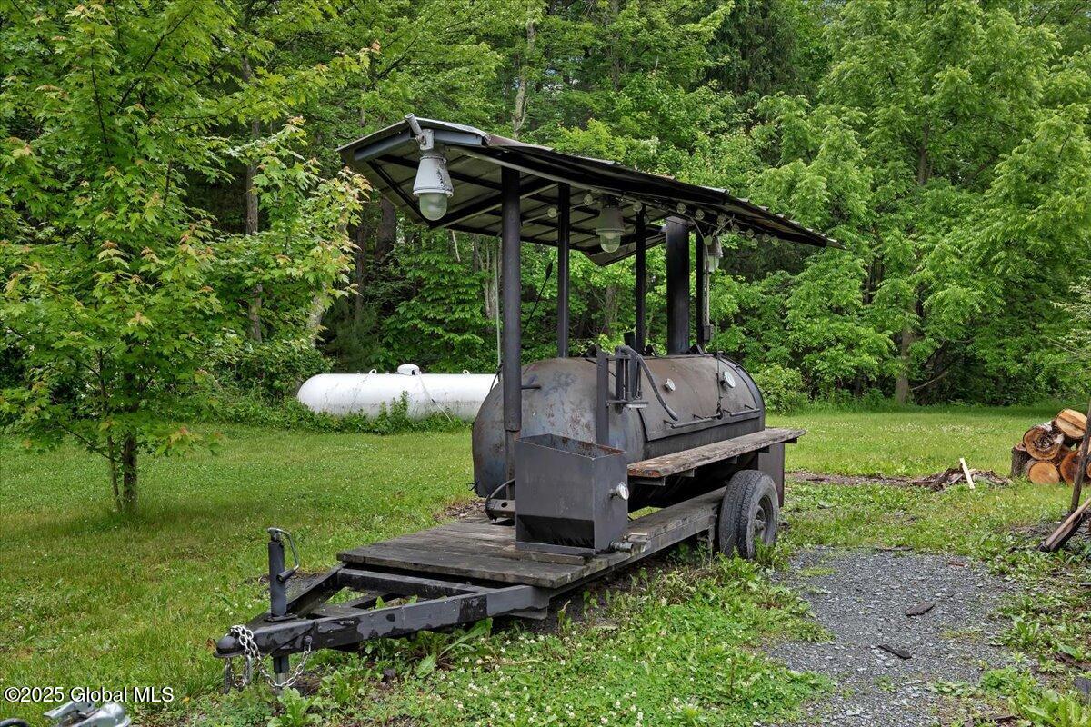 8905 Ny Highway 66 Averill Park NY 12018