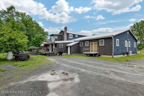 8905 Ny Highway 66 Averill Park NY 12018