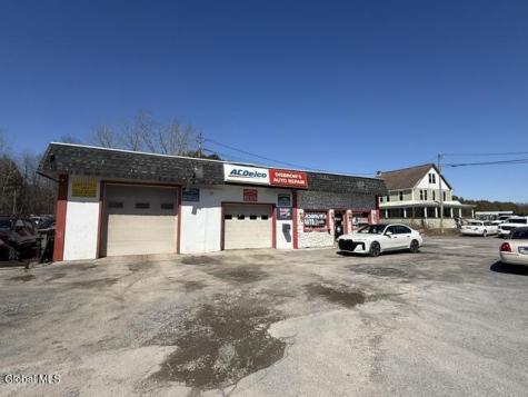 2349 Ny-50 Saratoga Springs NY 12866